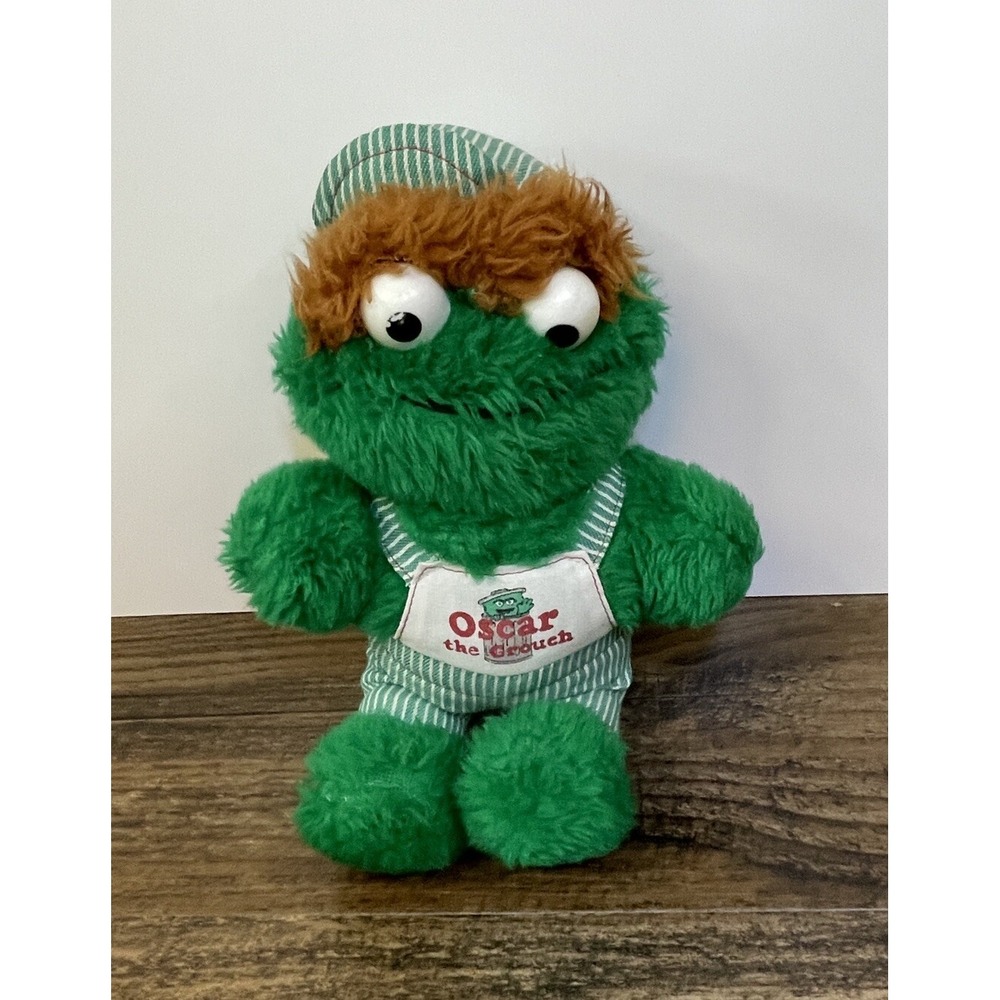 Vintage Oscar The Grouch Sesame Street 10" Plush Knickerbocker Overalls Hat